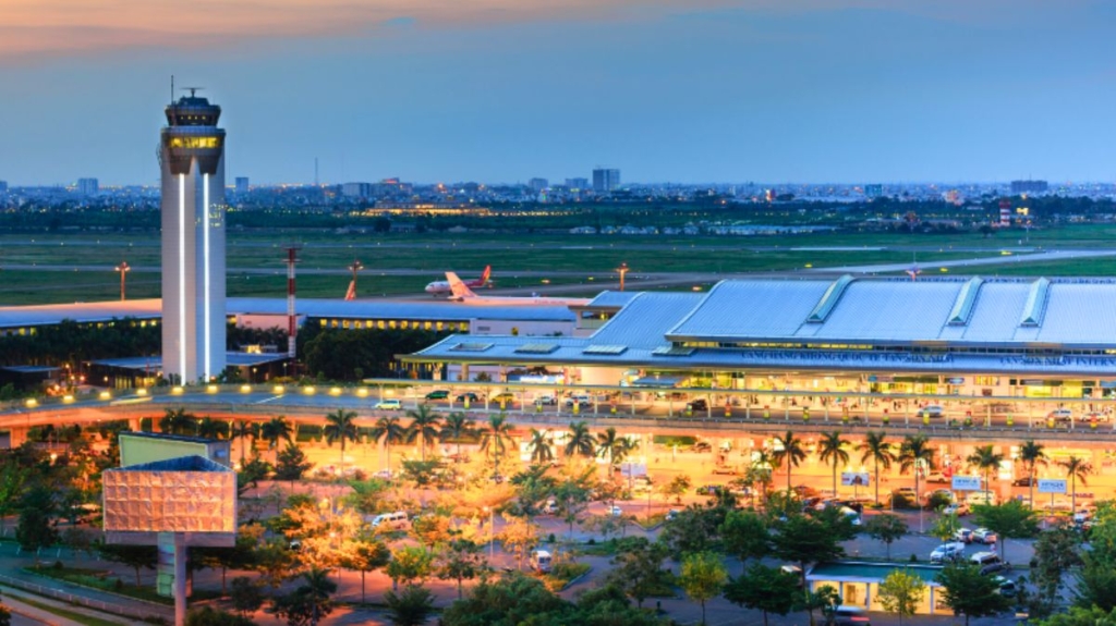 saigon airport comparison