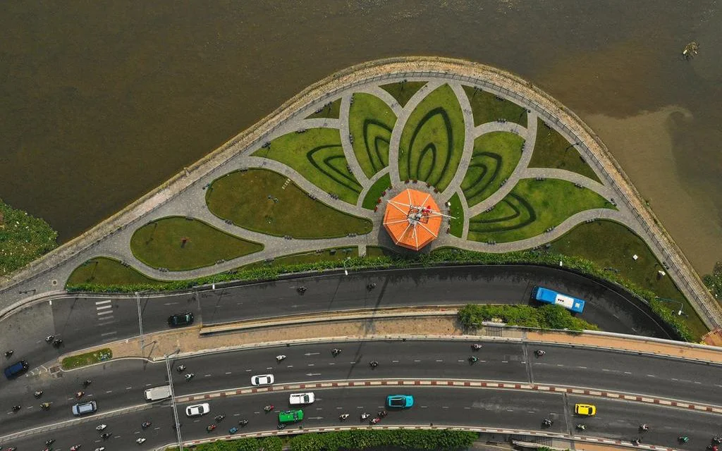 Bạch Đằng & Thủ Thiêm Riverside Parks: A Local Guide 1 bach dang wharf