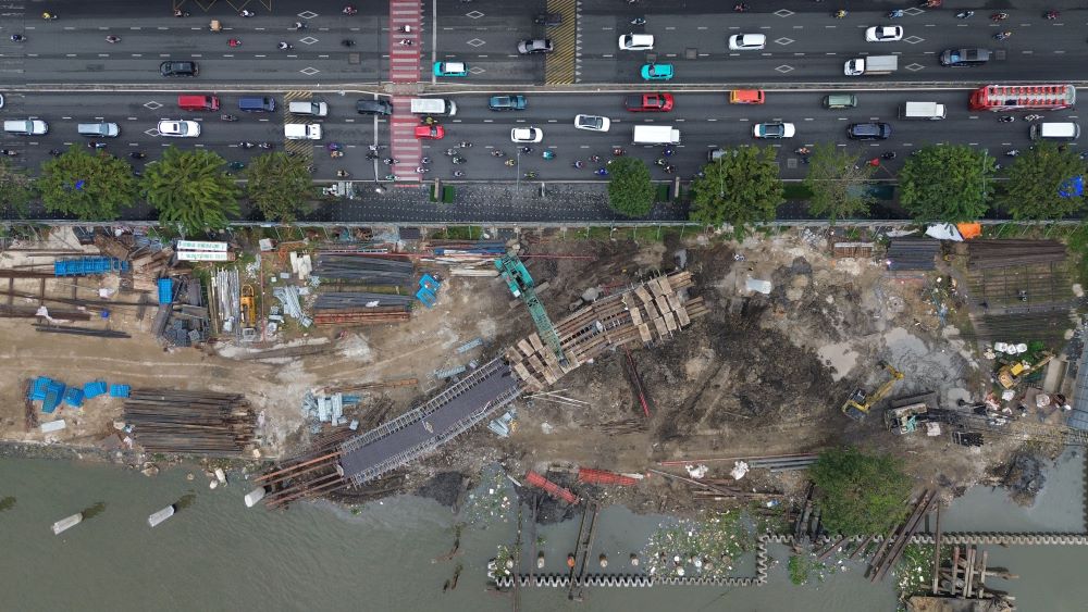 Saigon's New Pedestrian Bridge: The Coconut-Leaf River Icon 1 thu thiem pedestrian bridge